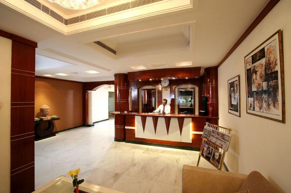 Grand President Hotel Delhi  Bagian luar foto