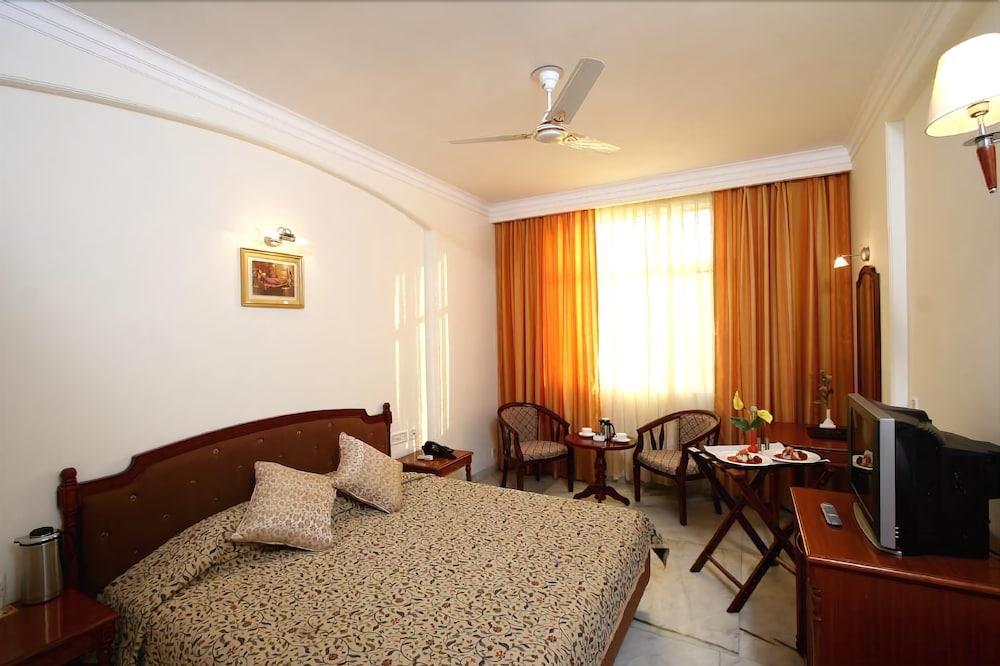 Grand President Hotel Delhi  Bagian luar foto