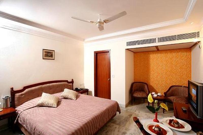 Grand President Hotel Delhi  Bagian luar foto